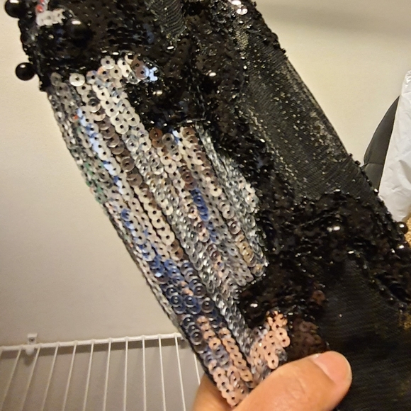 Beautiful shear long sleeve top with silver detailing. - Picture 6 of 6